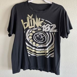 Blink-182 size XS Men’s tee